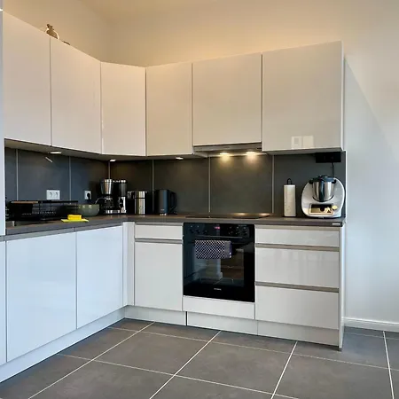 Apartment Traber 1 Sz Balkon 2 Badezimmer Suedvorstadt *