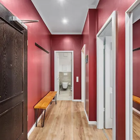 Traber 1 Sz Balkon 2 Badezimmer Suedvorstadt Apartment