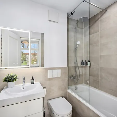 Apartment Traber 1 Sz Balkon 2 Badezimmer Suedvorstadt Leipzig